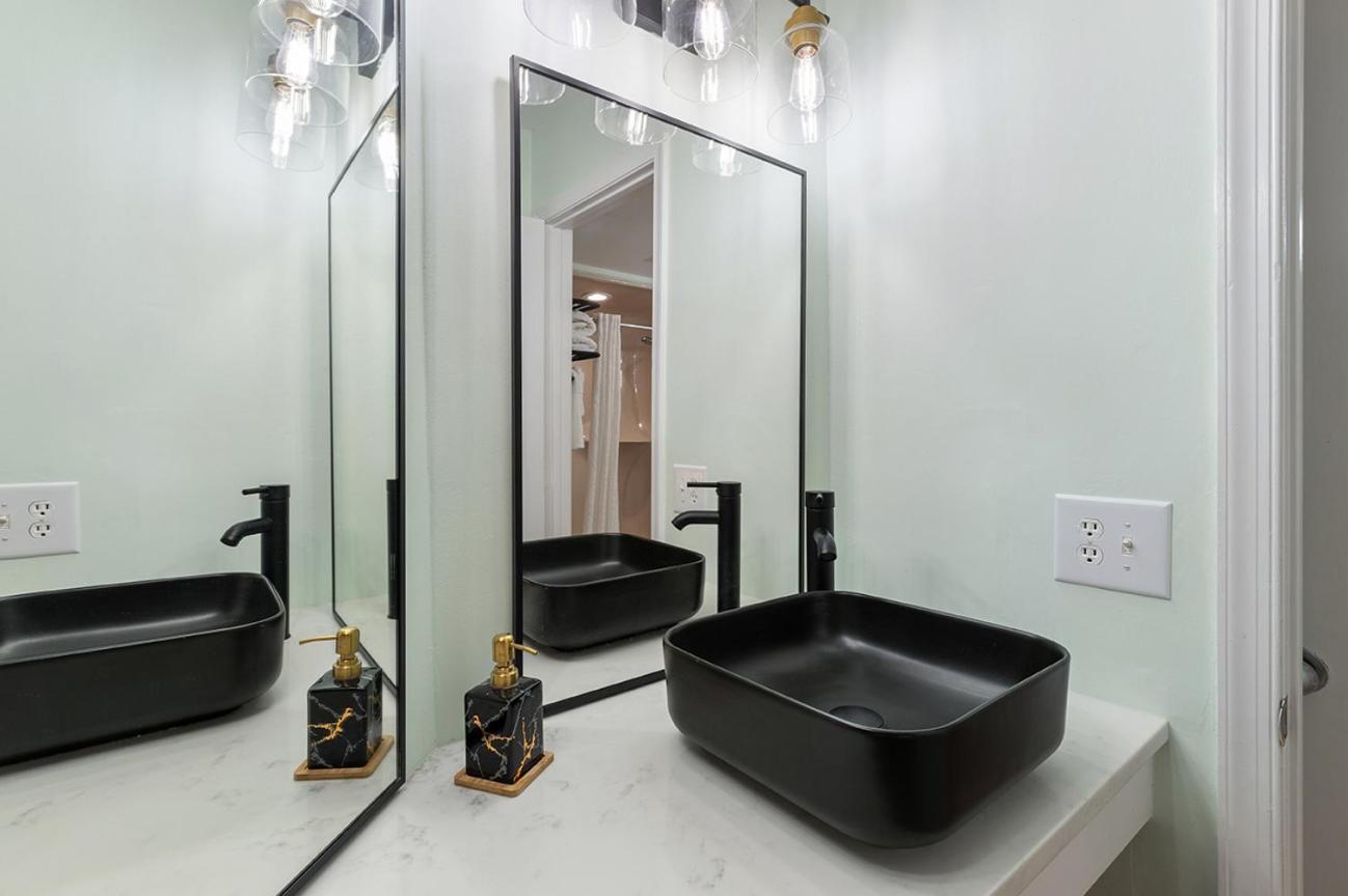 Cabana Palms - Oceanfront Renovated King Bed Sauna Myrtle Beach Ngoại thất bức ảnh